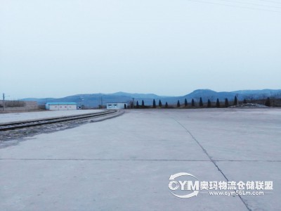 公司鐵路專用線住勤樓。
