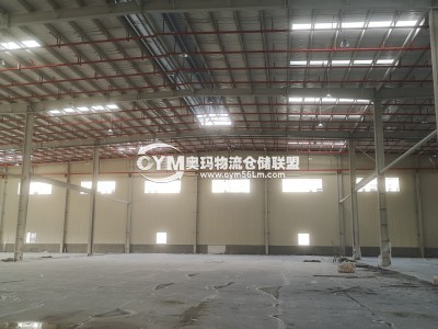 倉(cāng)庫(kù)凈高12米，柱距12*25米，荷載3噸/平方米，鋼纖維金鋼砂耐磨地坪；丙二類倉(cāng)庫(kù)